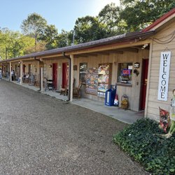 Riverstone Lodge - Only one side of the motel... This is where I stayed - October 2025