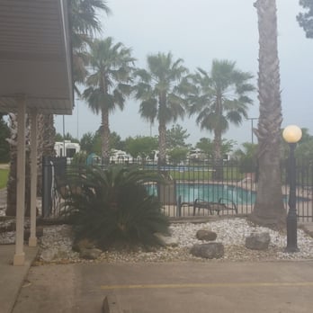 Winnie Inn & Suites - Awesome little hotel with friendly service and a nice rv park behind it - Hotels Near Me - Winnie, Texas Winnie Inn & Suites - Awesome little hotel with friendly service and a nice rv park behind it - Hotels Near Me - Winnie, Texas