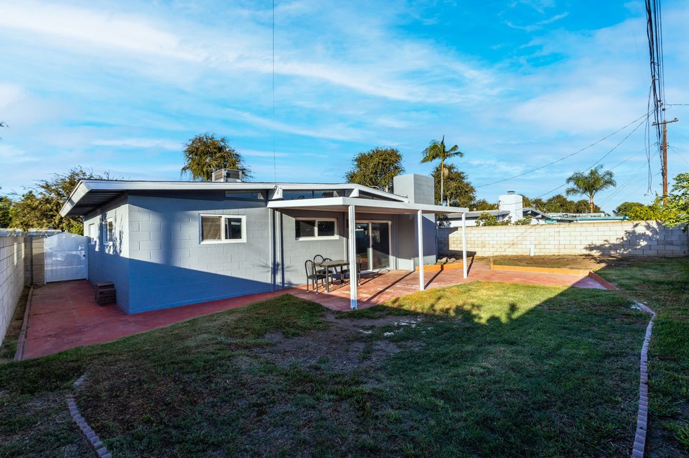 Slide of Accurate Design Unit Builders