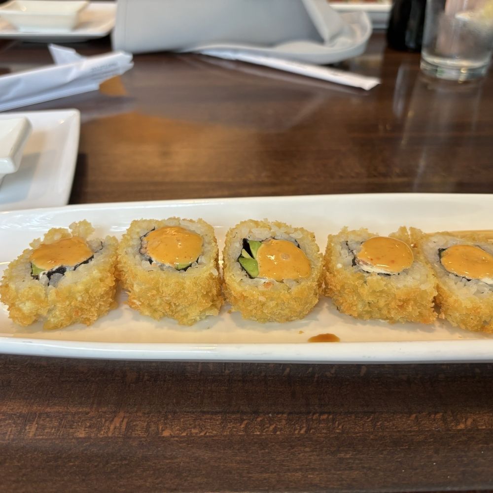 Fuji Sushi - Sushi blah Las Vegas - Sushi Bars Near Me - Seattle, Washington