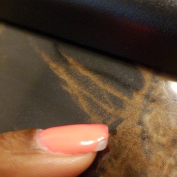 Luxury Nails Spa - Chipping polish after 4 days - Nail Salons Near Me - Kennesaw, Georgia