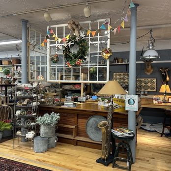 Oxford Hills Mercantile - Check out register - Coffee & Tea Near Me - Paris, Maine Oxford Hills Mercantile - Check out register - Coffee & Tea Near Me - Paris, Maine