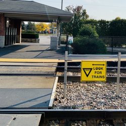 Metra Hanover Park Station - Seriously, look both ways!