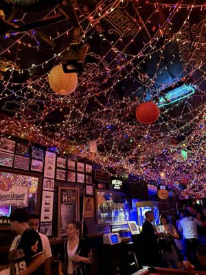 Aero Club Bar by null