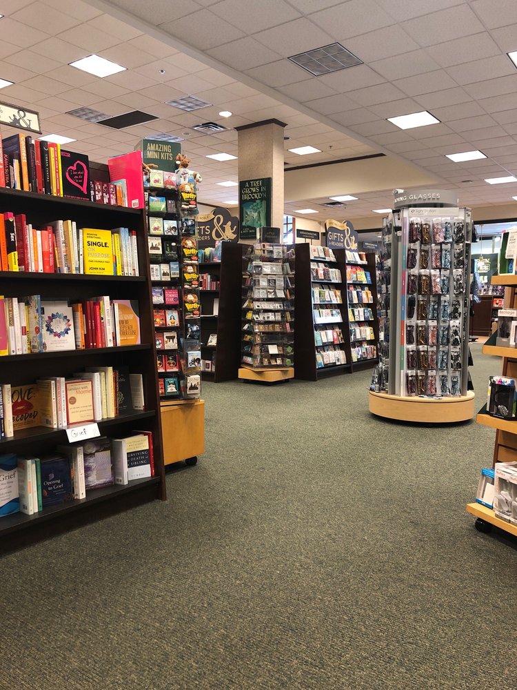 BARNES AND NOBLE 11 Reviews Bookstores 711 Texas Ave, College