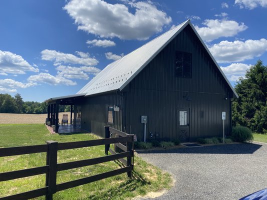 Tobacco Barn Distillery by null