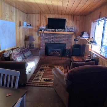 Riverbend Cabins - Inside cabin - living space - Vacation Rentals Near Me - Greer, Arizona