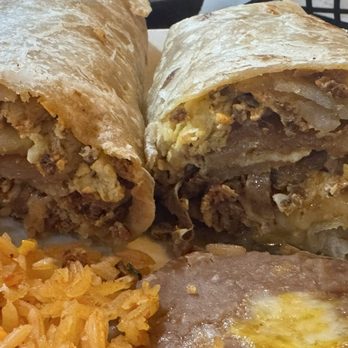 La Sierra - Chorizo and egg breakfast burrito - Mexican Near Me - Payson, Arizona La Sierra - Chorizo and egg breakfast burrito - Mexican Near Me - Payson, Arizona