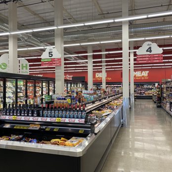 Grocery Outlet - Grocery Near Me - Sacramento, California