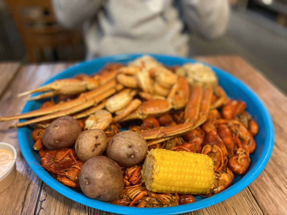 TOUCH OF CAJUN CAFE 14 Photos & 20 Reviews 1147 Boston Ave