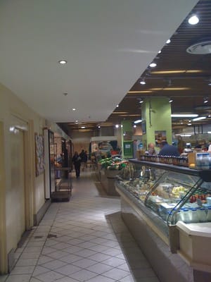 Marché Alimentaire Saint-Germain by null