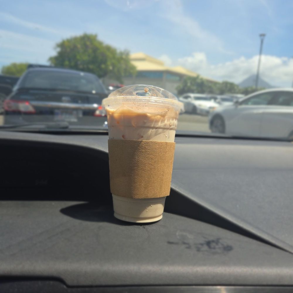 Drive Thru Joe - Iced Chai Latte with a sprinkle - Coffee & Tea Near Me - Kailua, Hawaii Drive Thru Joe - Iced Chai Latte with a sprinkle - Coffee & Tea Near Me - Kailua, Hawaii