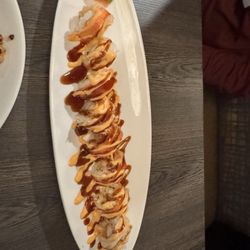 Bonsai Fusion Japanese Steakhouse - Shaggy Dog Roll