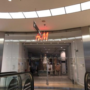 H&M - Fashion Near Me - Zwickau, SN