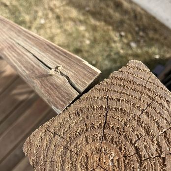911 Fencing - Fences & Gates Near Me