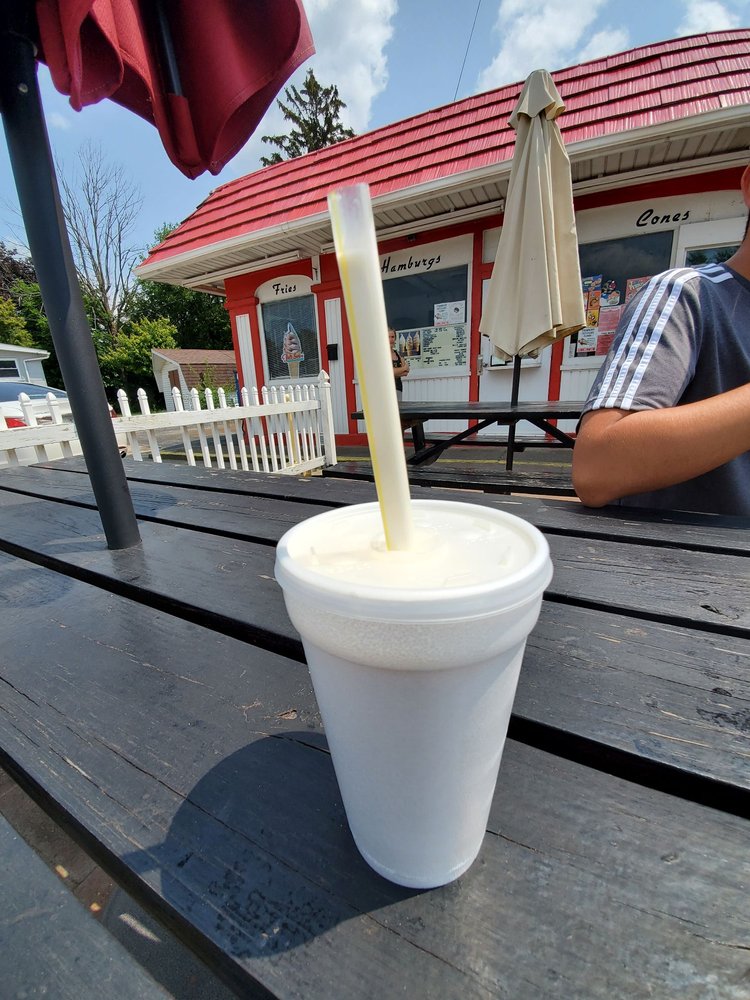 Scooter’s Dairy Bar Logo