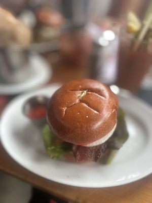 5 Napkin Burger by null