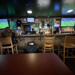 Powell's Pub