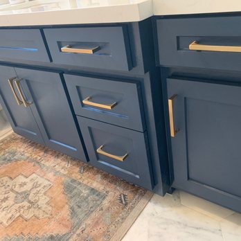 Rok Hardware & Cabinets - Top knobs honey bronze riverside pull 5 1/16th - Kitchen & Bath Near Me - Anaheim, California