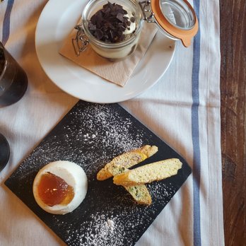 Tiberino - Tiramisu + Panna Cotta - Bistros Near Me - Rome, RM Tiberino - Tiramisu + Panna Cotta - Bistros Near Me - Rome, RM