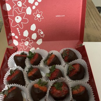 Edible Arrangements - Chocolate covered strawberries - Gift Shops Near Me - Chicago, Illinois