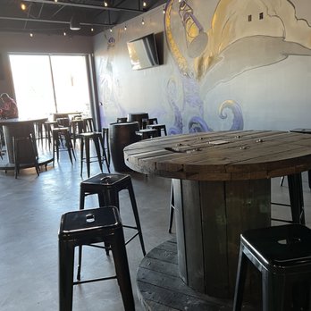 Yellow King Brews - Spacious seating area. - Coffee & Tea Near Me - Wallingford, Connecticut Yellow King Brews - Spacious seating area. - Coffee & Tea Near Me - Wallingford, Connecticut