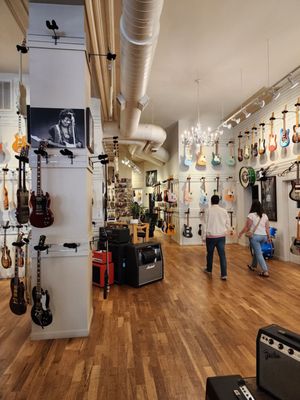 Photo of Chicago Music Exchange - Chicago, IL, US. Chicago music exchange