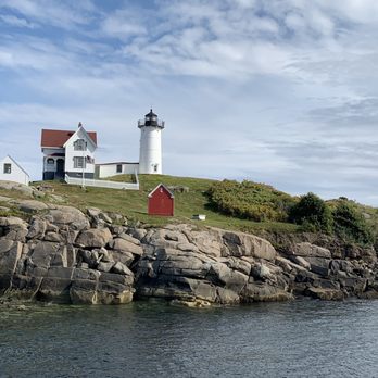 Nubble Lighthouse - Landmarks & Historical Buildings Near Me - York, Maine