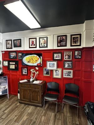 Red's Flavor Table Takeout by null