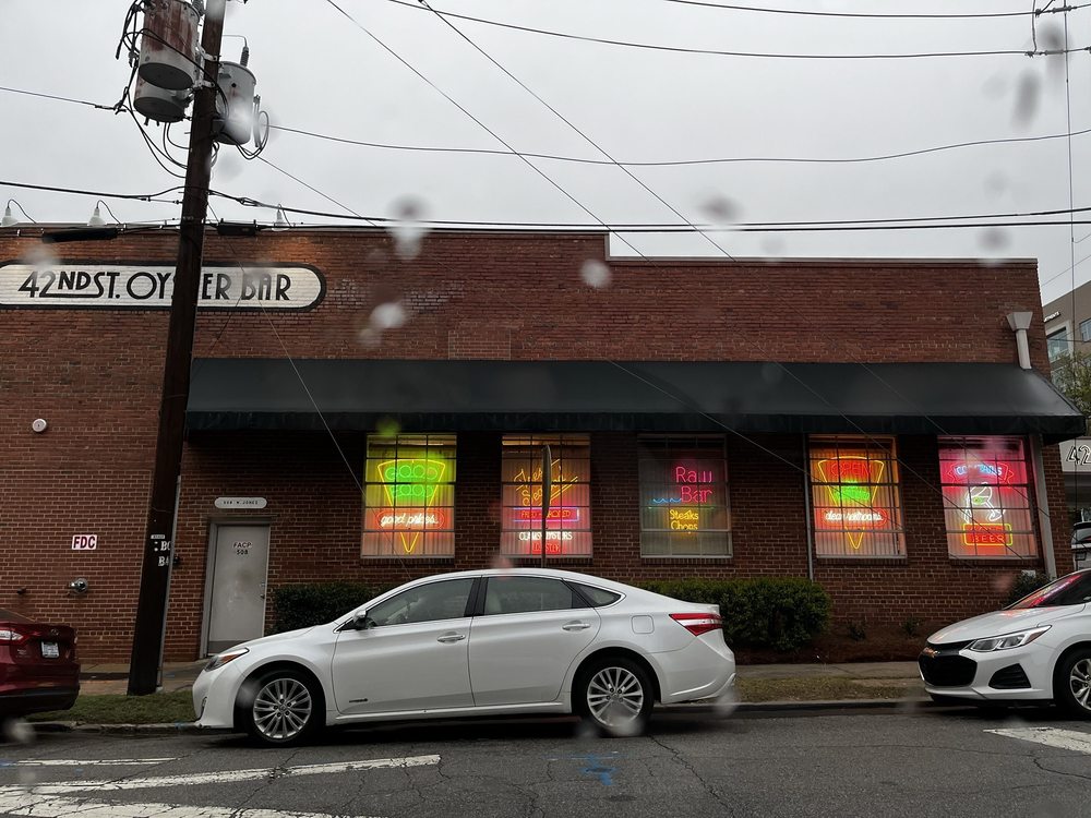 42nd Street Oyster Bar & Seafood Grill