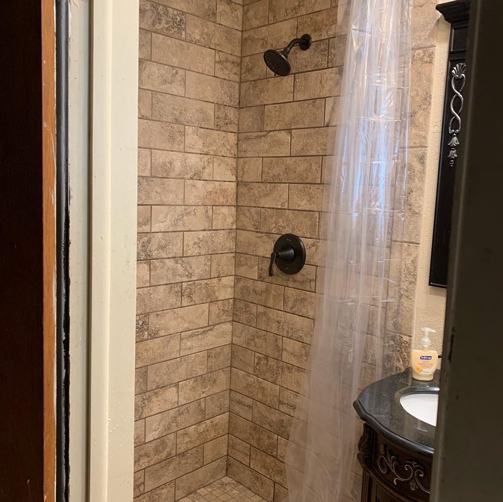 Slide of Moy Construction and Remodeling