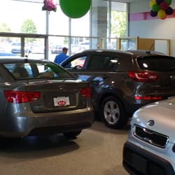 Hagerstown Kia - SHOWROOM