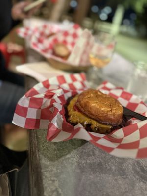 Steadfast Diner by null