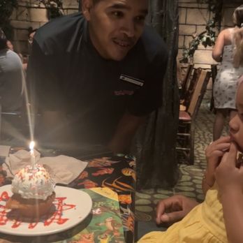 Rainforest Cafe - American Near Me - San Antonio, Texas
