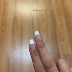 Paradise Nails - Horible nails