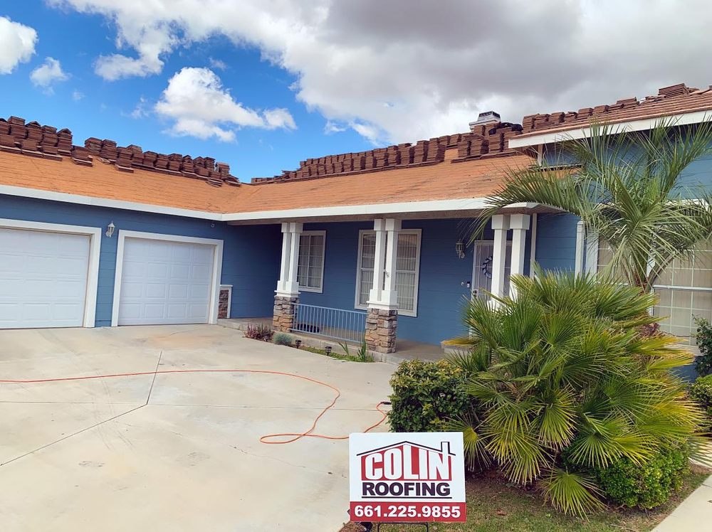 Slide of Colin Roofing