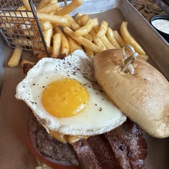 Lager Heads - LHVB - Hangover Burger - Bars Near Me - Virginia Beach, Virginia Lager Heads - LHVB - Hangover Burger - Bars Near Me - Virginia Beach, Virginia