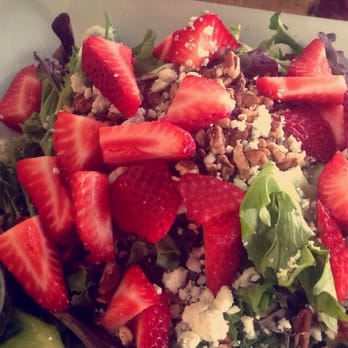 Cafe Kubal - Strawberry bleu salad - Coffee & Tea Near Me - Syracuse, New York