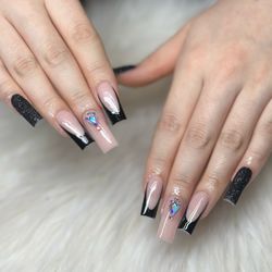 Nails by Cammie - Nude with black frenchies