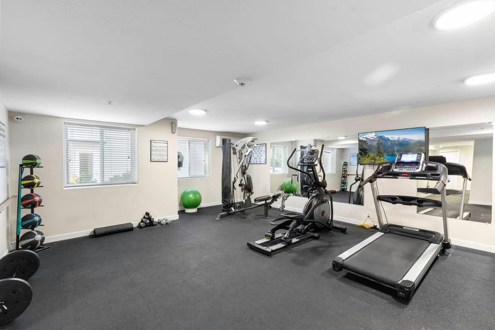 WEST MALL PLACE APARTMENT HOMES Updated September 2024 22 Photos