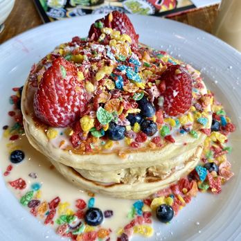 Scratch Kitchen - Milk and Cereal pancakes - Breakfast & Brunch Near Me - Honolulu, Hawaii Scratch Kitchen - Milk and Cereal pancakes - Breakfast & Brunch Near Me - Honolulu, Hawaii
