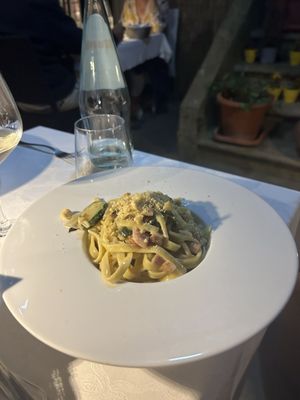 La Taverna by null