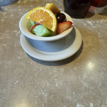 Jeremiah's Restaurant - Small fruit plate - Breakfast & Brunch Near Me - Ogden, Utah