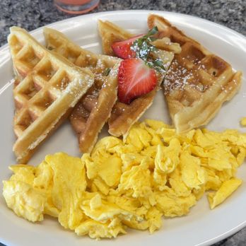 Moundside - Breakfast & Brunch Near Me - Fairmont City, Illinois