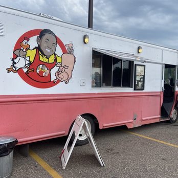 Samajes Snack Shack - Good truck - Cajun/Creole Near Me - Brooklyn Park, Minnesota Samajes Snack Shack - Good truck - Cajun/Creole Near Me - Brooklyn Park, Minnesota