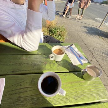Bertie Lou's Cafe - Breakfast & Brunch Near Me - Portland, Oregon Bertie Lou's Cafe - Breakfast & Brunch Near Me - Portland, Oregon