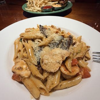 Sweetwater Tavern - Jambalaya pasta - Breweries Near Me - Sterling, Virginia