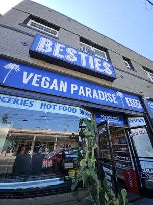 BESTIES Vegan Paradise by null