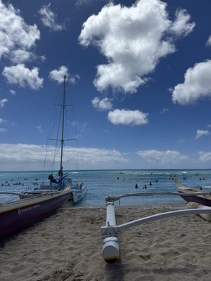 Waikiki Beach Services @ Royal Hawaiian by null