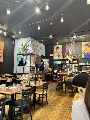 Frida's Breakfast and Lunch by null